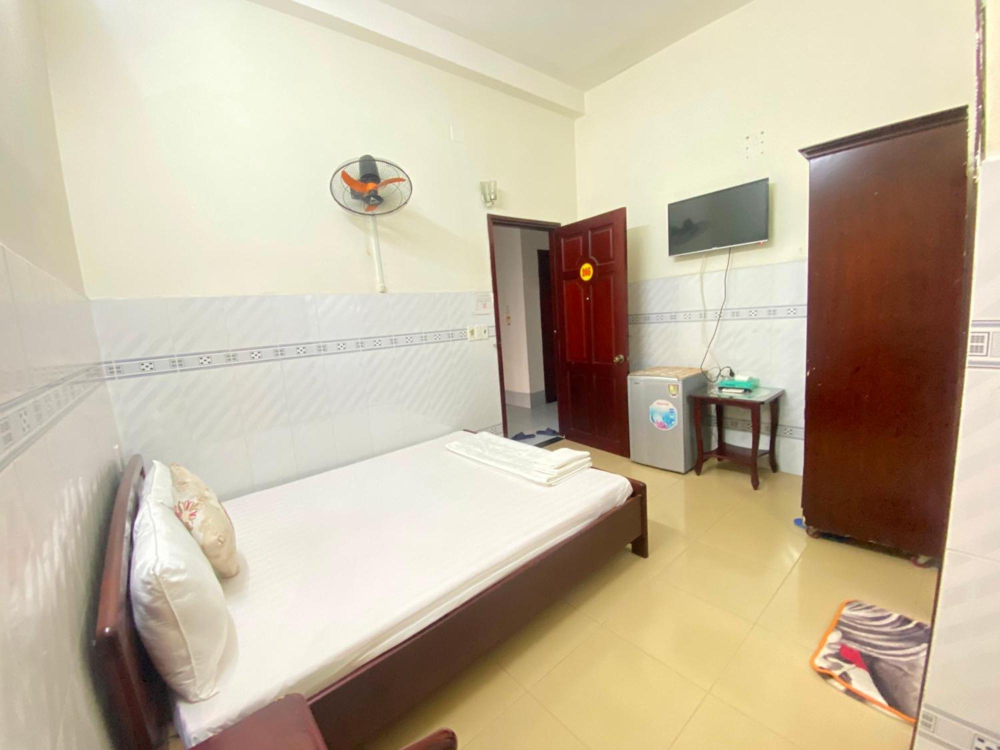 Khach San Kim Phung Ngan Otel Can Tho Dış mekan fotoğraf